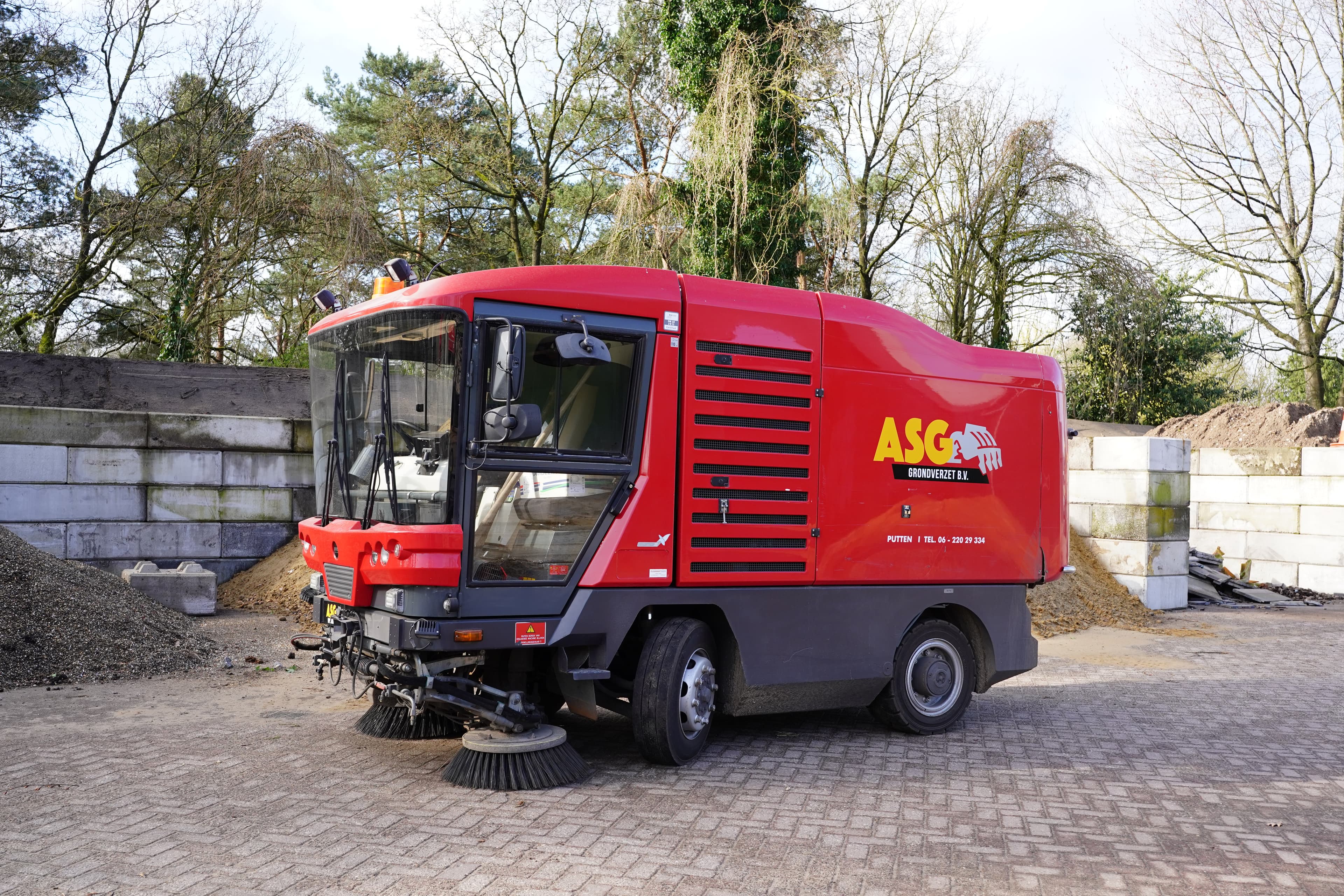 Professionele projectfoto van ASG Grondverzet op locatie